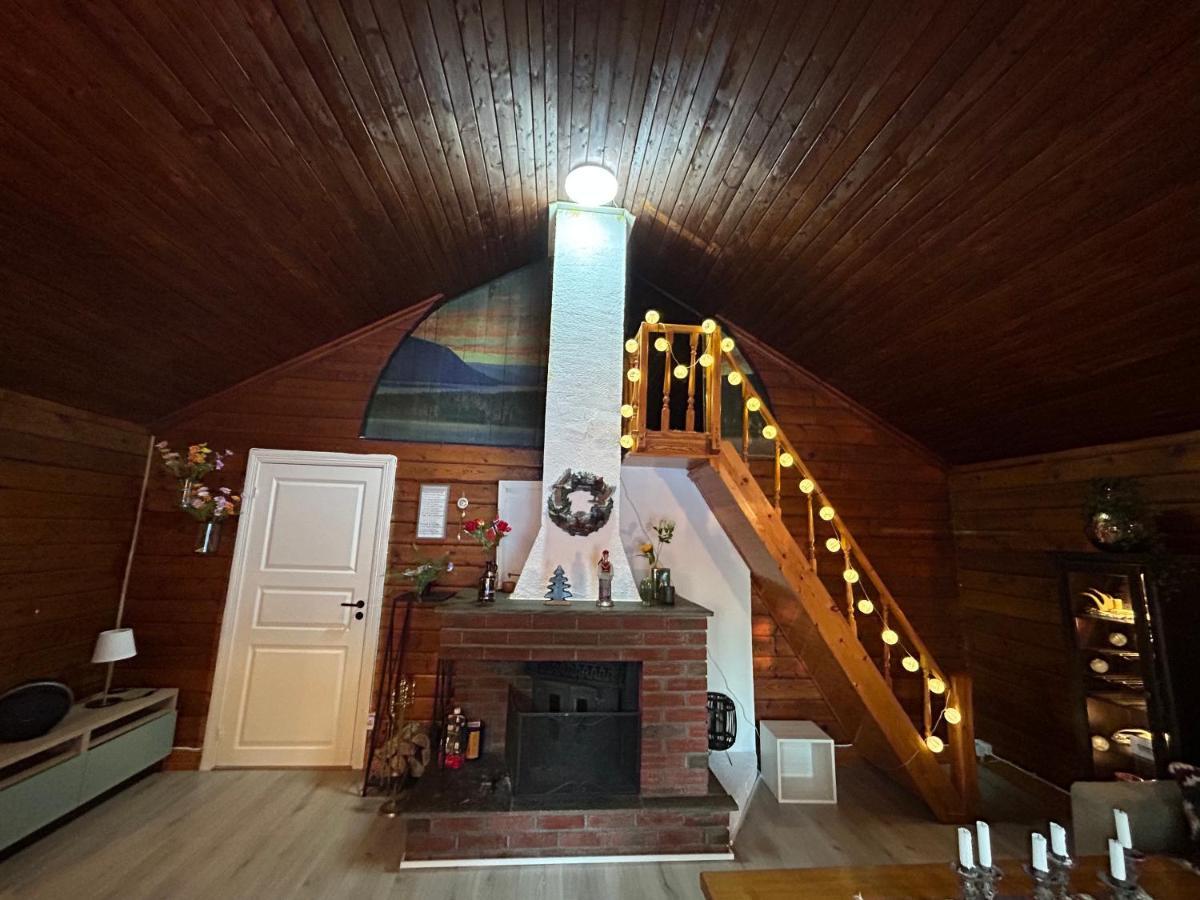 Stange Beautiful Cabin By Mjosa.ヴィラ エクステリア 写真